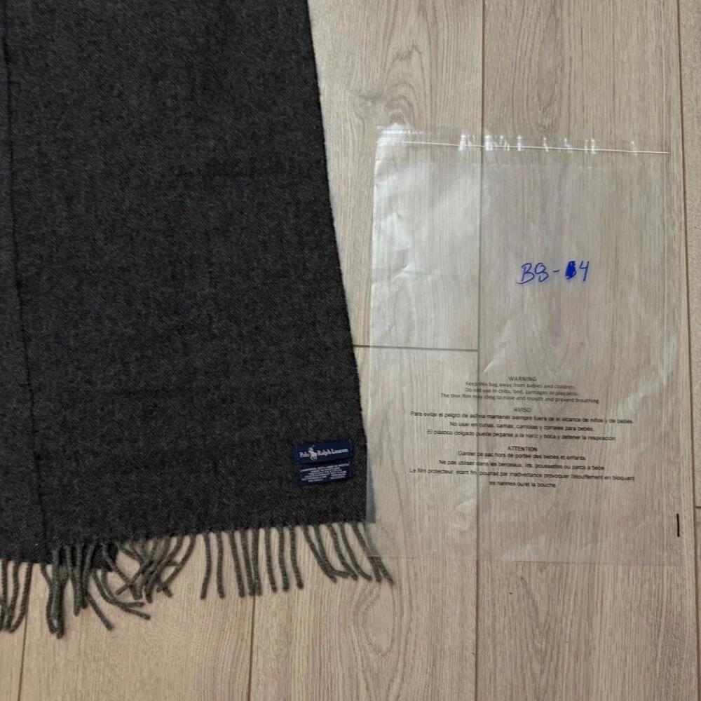 Polo Ralph Lauren Unisex Wrap Scarf Lambswool Charcoal Gray Fringe Fall Winter